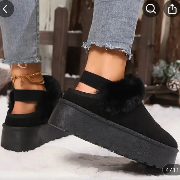 Platform Slippers - Picture 2 of 6